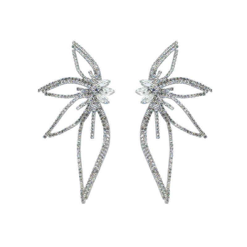 Anting Berlian Imitasi Bentuk Bunga Daun Geometris Bahan Alloy