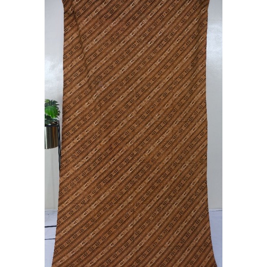 Bahan Batik Kombinasi Tulis Motif Pakem &quot; Liris&quot;