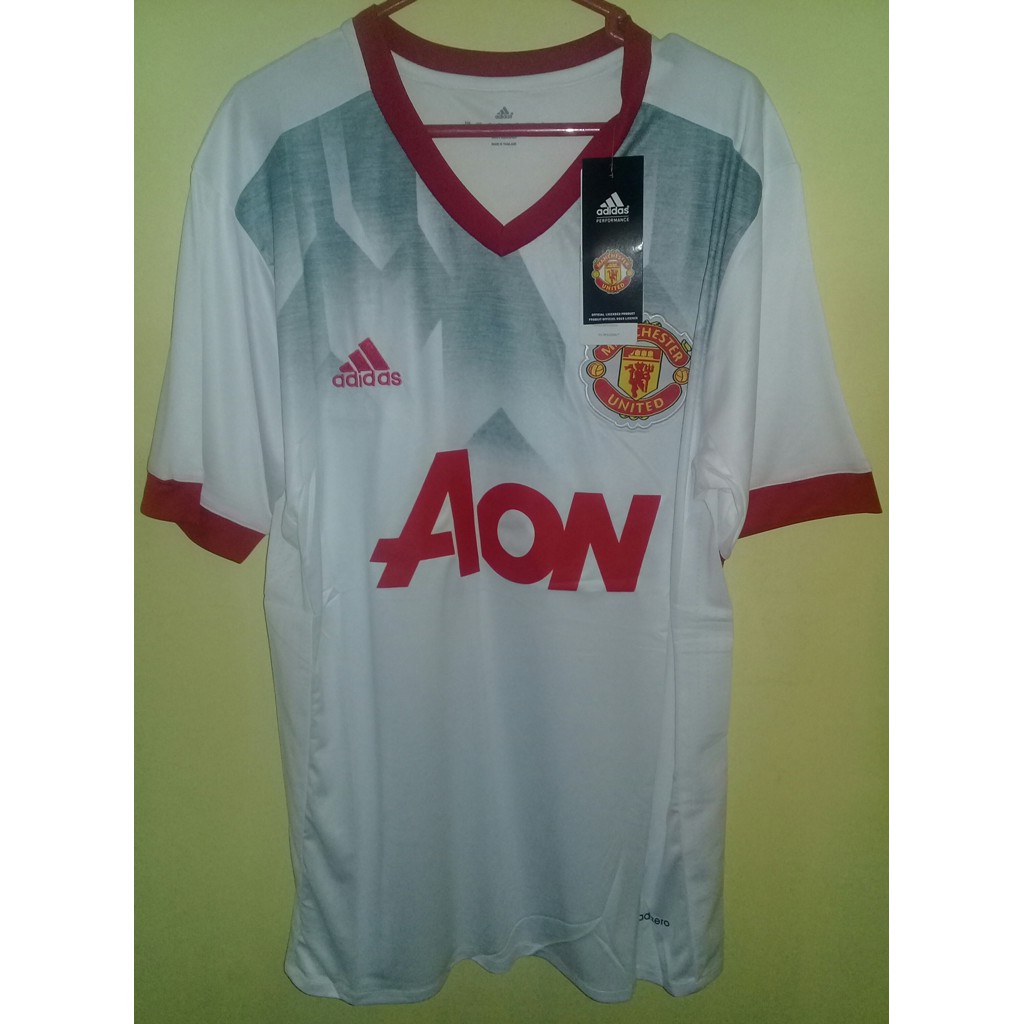 Jersey MU training 16/17