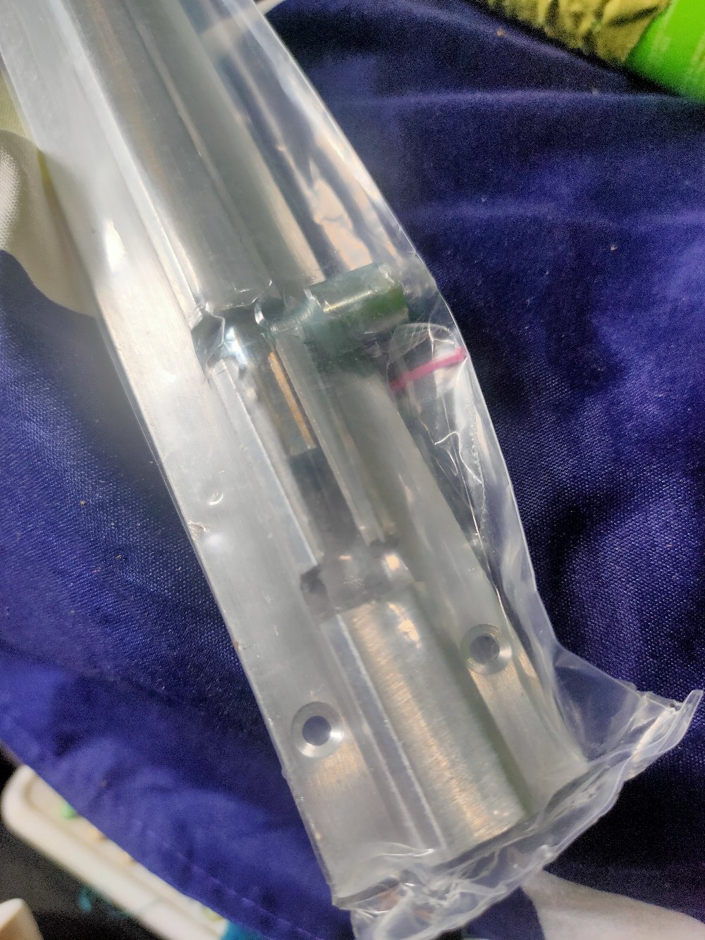 Slot / Grendel Pintu 24in Alumunium Panjang 60cm