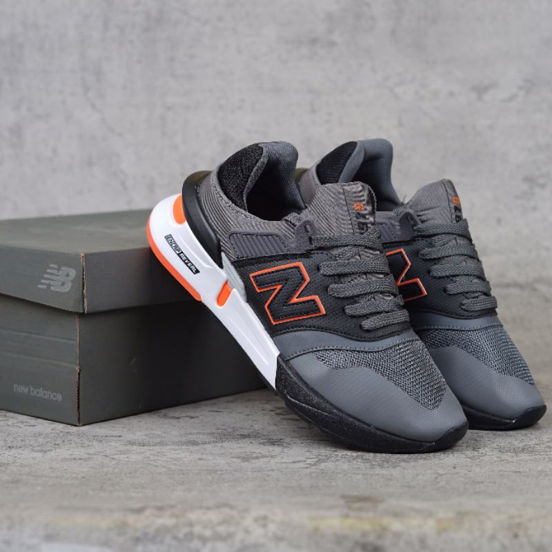 NEW BALANCE 997 Wolf Grey