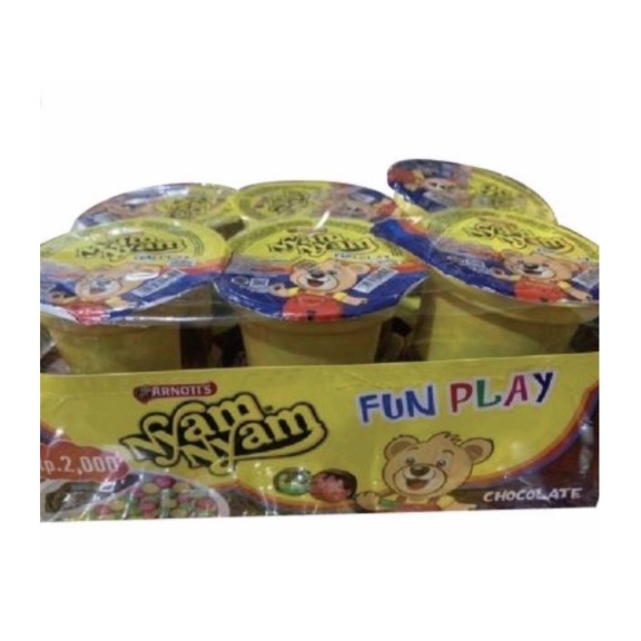 

Nyam Nyam Fun Play Box 12x11 gram