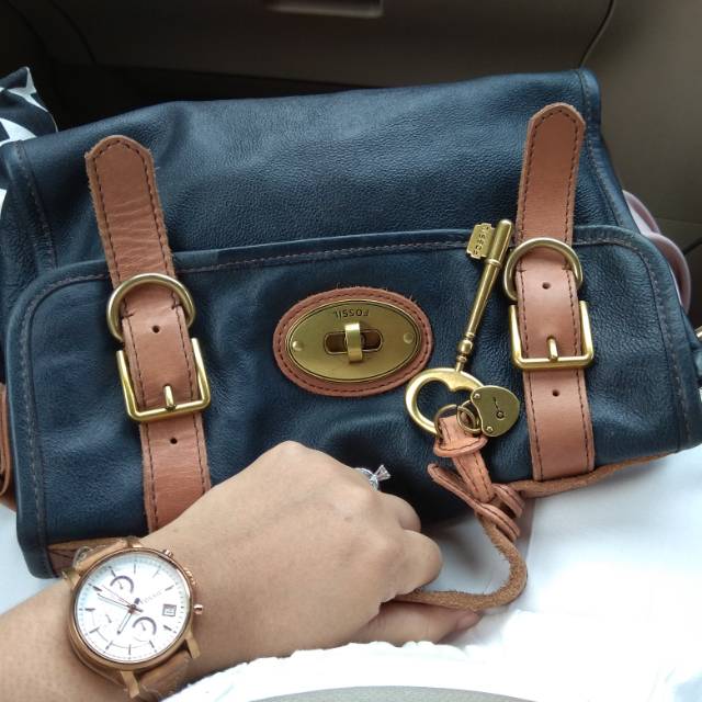 FOSSIL VRI MESSENGER NAVY
