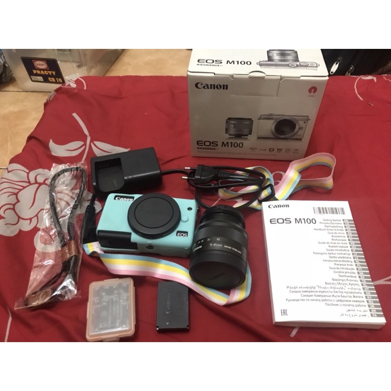 Canon Mirrorles Eos M100 Lensa kit 15-45mm second like new