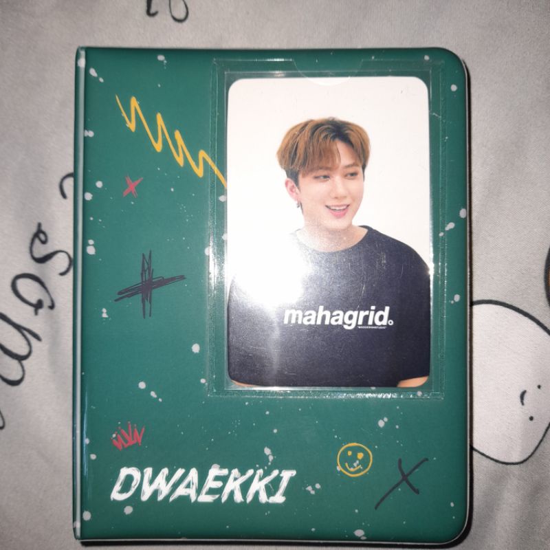 binder kolbuk Dwaekki skzoo pop up store victory preloved