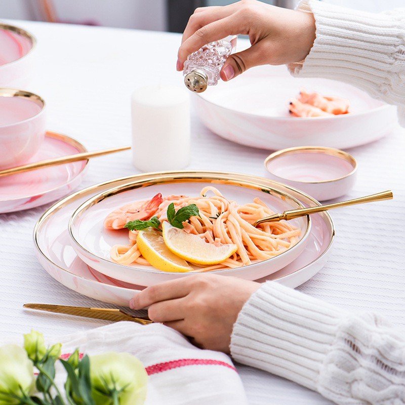 PIRING PINK MARBLE KERAMIK LIST EMAS ELEGAN/ PIRING KERAMIK PINK MOTIF MARMER LIST GOLD ELEGAN MEWAH-1