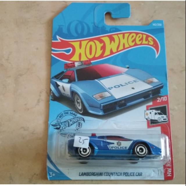 hot wheels hotwheels lamborghini countach police car polisi biru