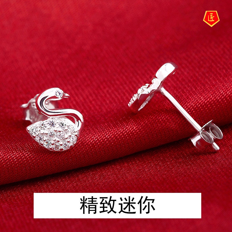 [Ready Stock]Silver Diamond Cute Little Swan Earrings