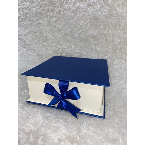 

HARD BOX BLUE