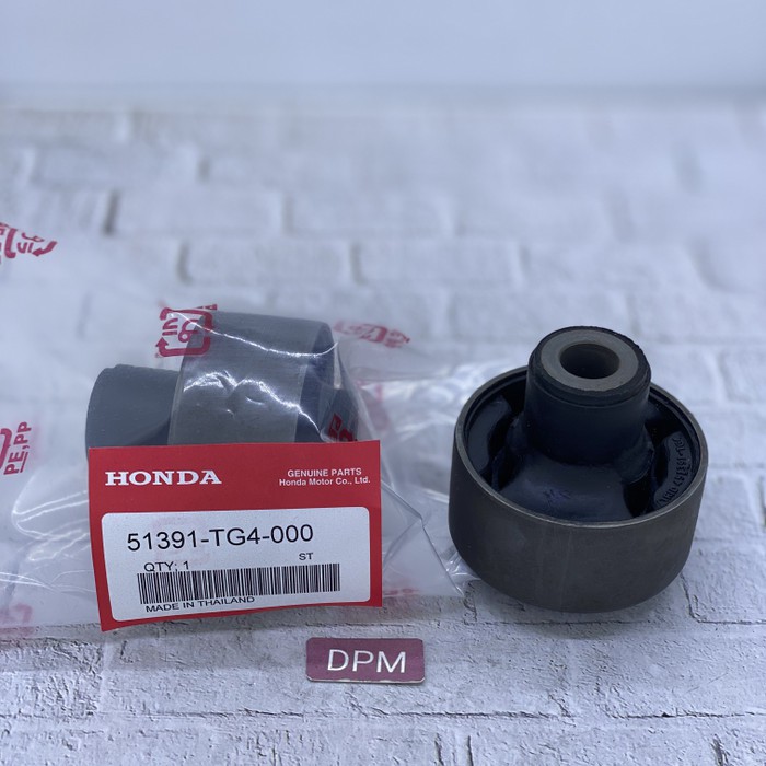 BUSHING LOW ARM/BOS SAYAP DEPAN MOBILIO/BRIO/BRV 51391-TG4-000