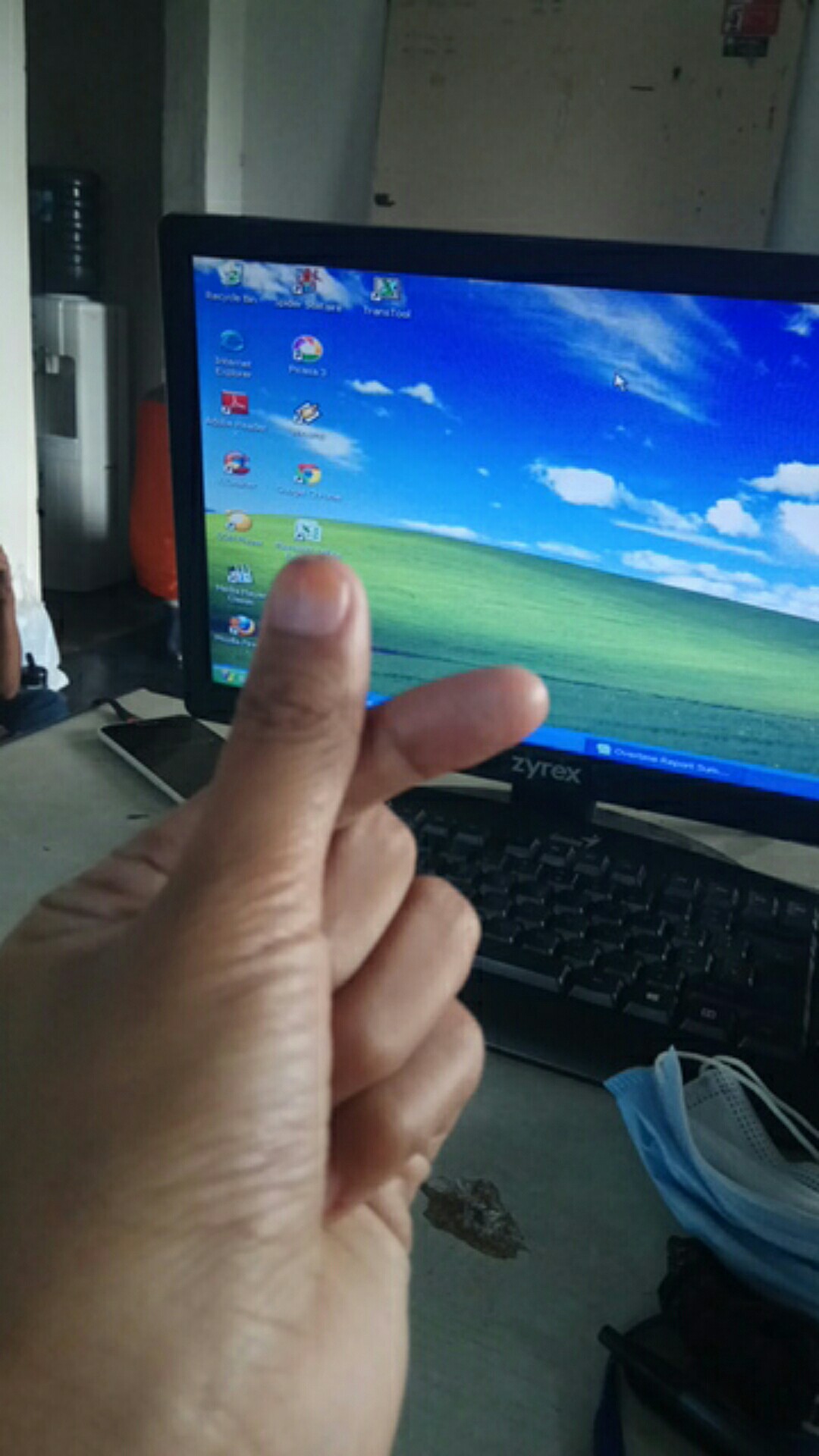 Batik Couple Keluarga Sania Ruffle Ori Ndoro Jowi Dnt Motif Bata Merah