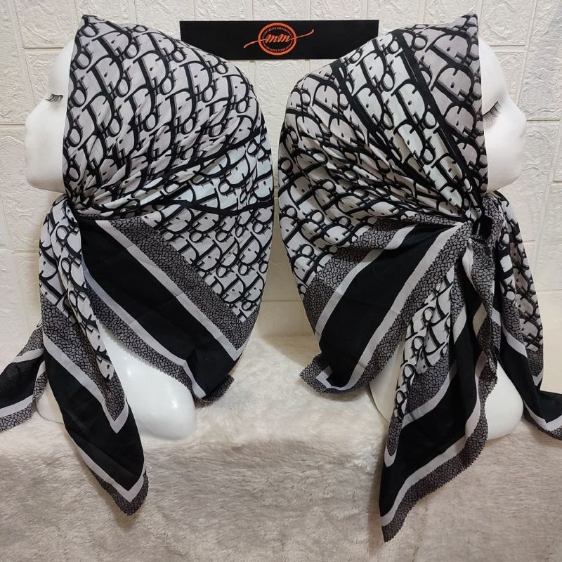 HIJAB SEGI EMPAT VOAL MOTIF DR HURUF D KERUDUNG JILBAB MURAH