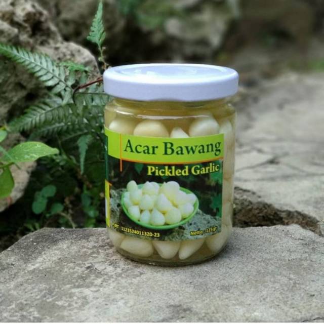 

ACAR BAWANG PUTIH BAWANG LANANG TUNGGAL LAKI (PICKED GARLIC) 125 G