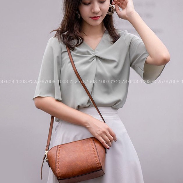 Tas Selempang ST tas wanita / Sling Bag Import Premium