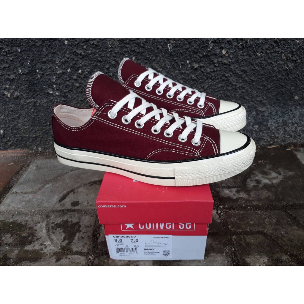 converse maroon low