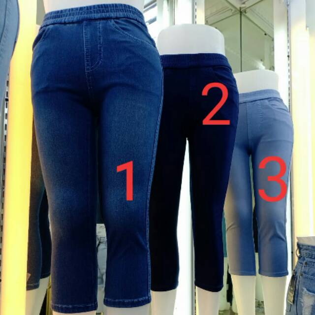 Celana jeans 7/8 pinggang karet