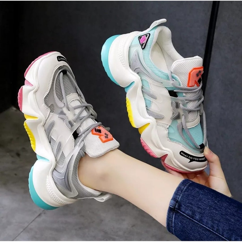 Sepatu Sneakers Lucu Wanita 37 - 40 Model Terbaru AS160