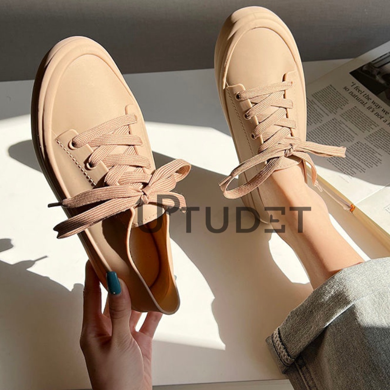 Sepatu Jelly Fashion Shoes Wanita Casual Sepatu Kets Korea 1901