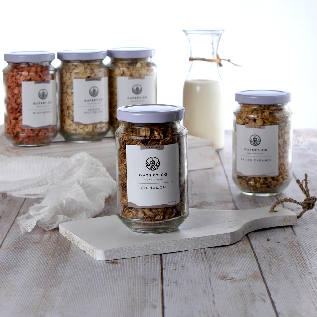 

GRANOLA BY OATERY.CO - CINNAMON GRANOLA 175 Gr