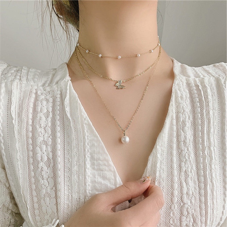 Kalung Choker Multilayer Liontin Bintang Emas Gaya Bohemian Etnik Untuk Wanita