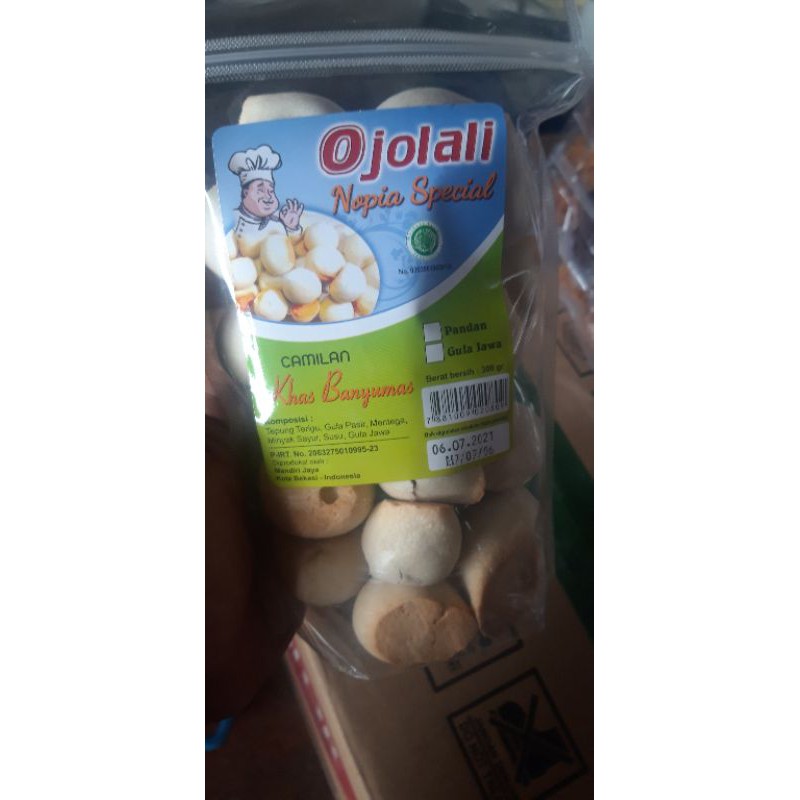 

KUE NOPIA KHAS BANYUMAS 300 GR