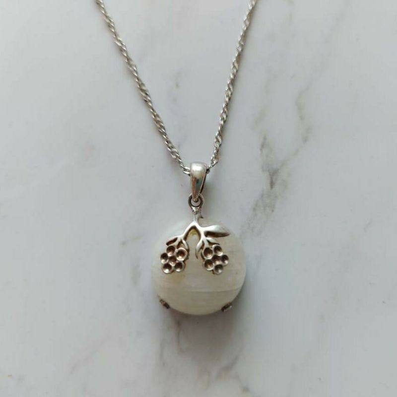 Liontin Blueberry MoonStone (silver frame 925)