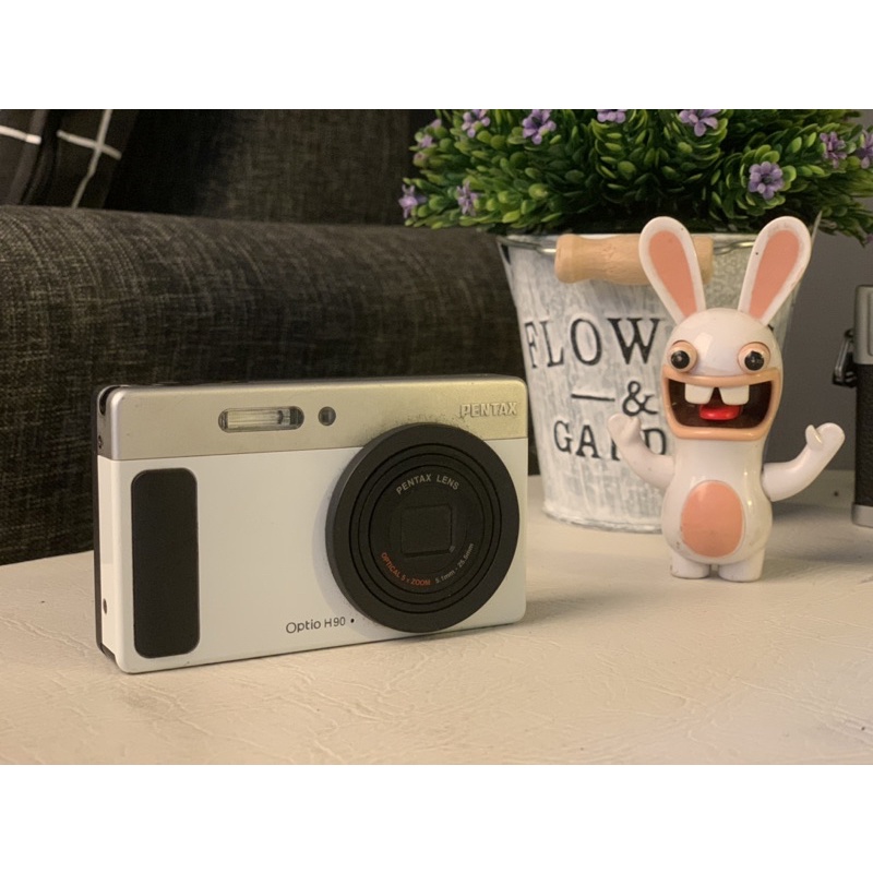 Kamera Poket Digital Minus Pentax Optio H90 Desain Cantik