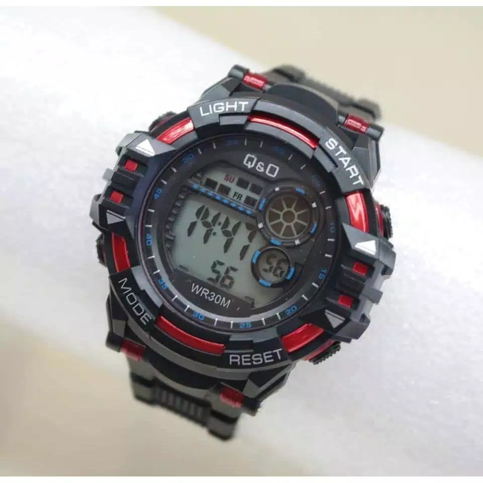 JAM TANGAN PRIA / WANITA CASUAL GROSIR IMPORT DIGITAL LED MURAH PREMIUM SPORT Q&amp;O QNO QQ013