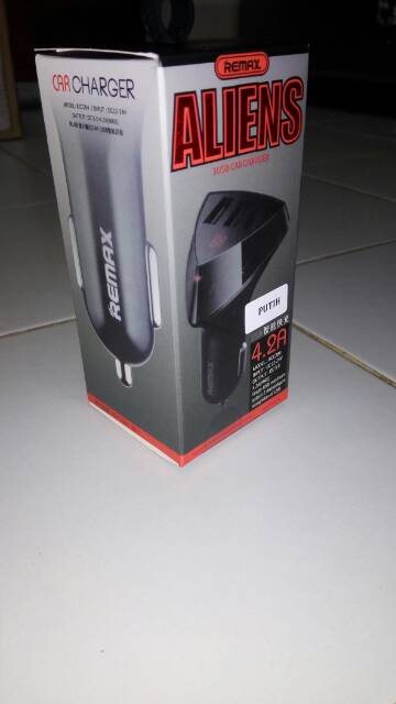 Charger Mobil 3 Port Usb Saver Mobil -ALIEN