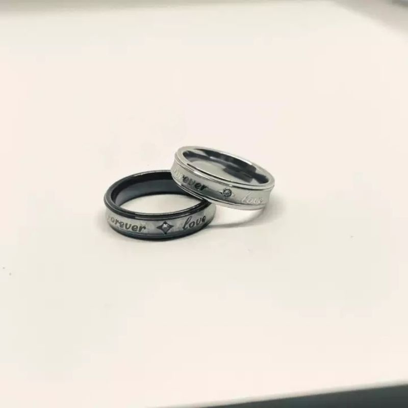 Cincin pasangan couple titanium polos tunangan nikah pria wanita anti karat silver perak hitam mewah