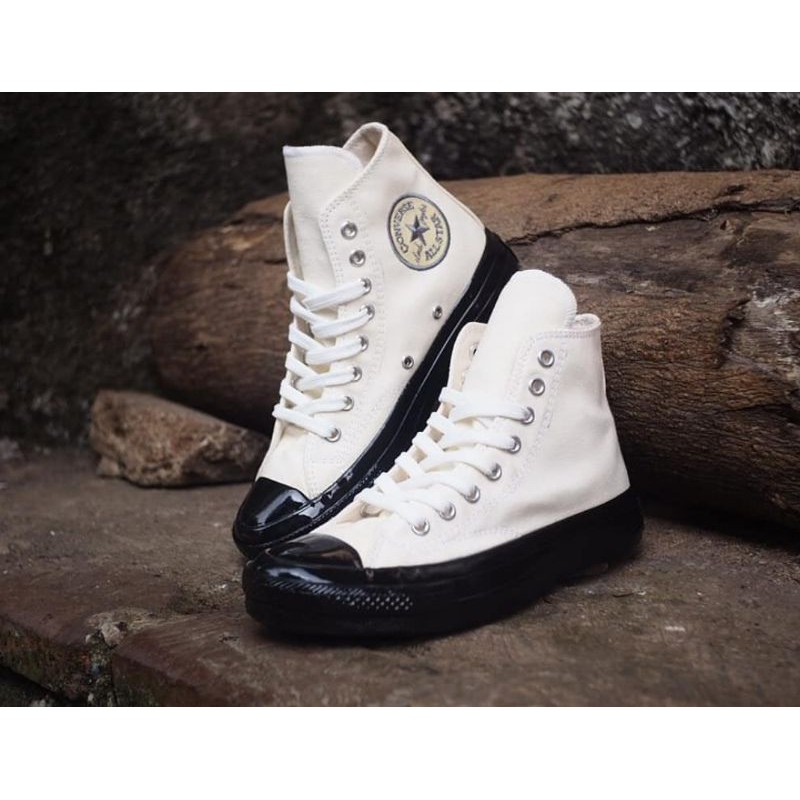 Sepatu Converse 70's Glossy Hi Mid White Black. 37-42 Unisex. Free Kaos Kaki