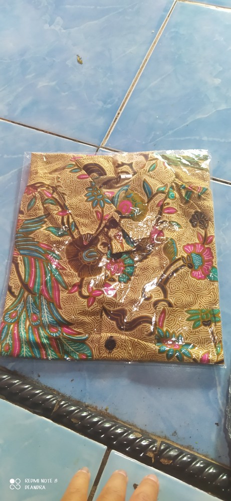 Batik Couple Keluarga - Sania Ruffle Ori Ndoro Jowi Dnt Sogan Motif Merak