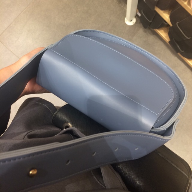 slingbag miniso / tas selempang miniso