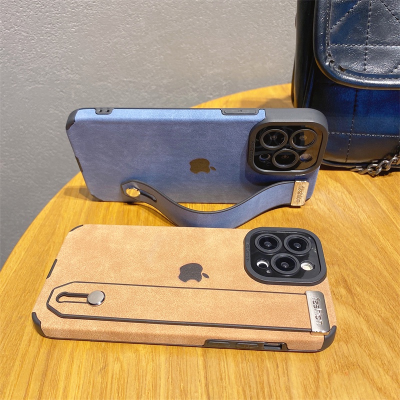 Soft case Pelindung Bahan Kulit Dengan Tali Pergelangan Tangan Tahan Banting Untuk iphone 11 pro max 12 13 pro max X Xs max XR