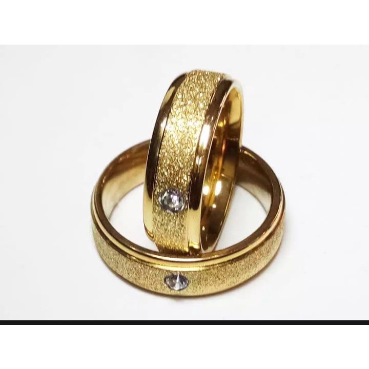 cincin titanium  bisa satuan dan bisa couple (2)cin cin wanita lapis emas gold stainless steel asli premium bagus banget untuk tunangan pasangan sendiri couple untuk hadiah terkasih mewah untuk pria wanita remaja muda mudi temurah grosir aksesoris{satuan]