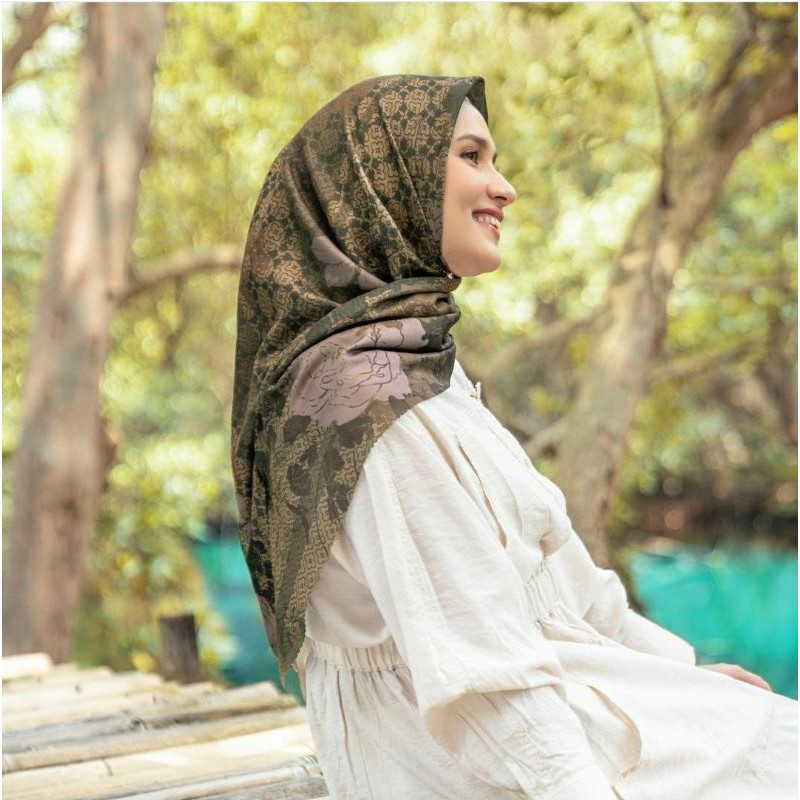 Dayana Scarf by HL (mahdy)