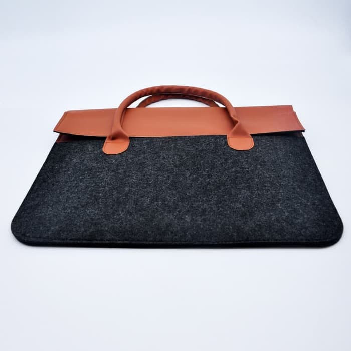 Tas Laptop Simply Wool Felt and PU Handstrap 14 - 15 inch - Brown