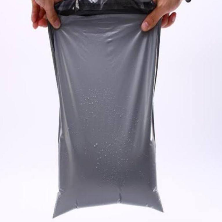 

E3K@> 100lbr 25x40 plastik polymailer / kantong kurir / plastik packing lem / amplop plastik / polym