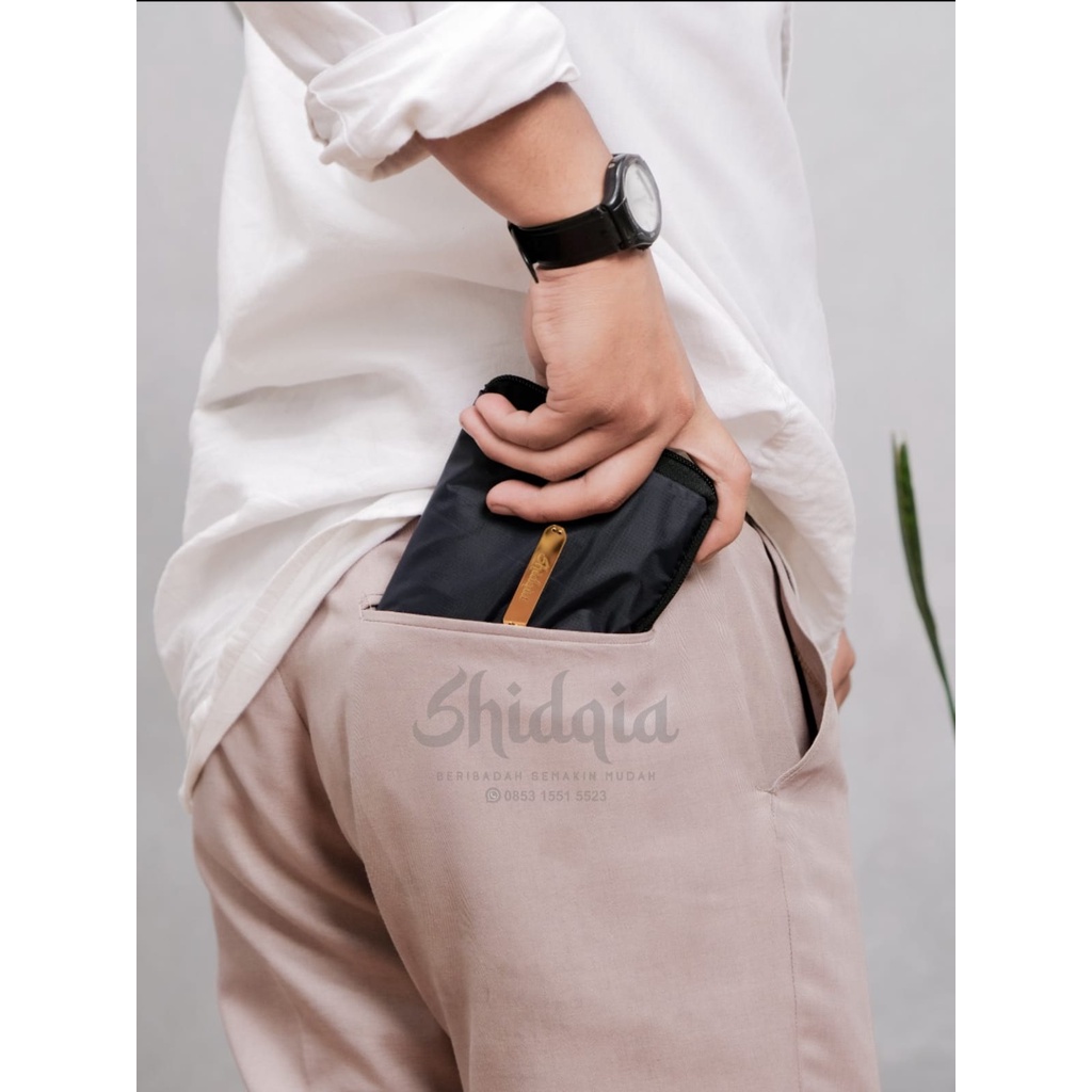 Sejadah travel ringan waterpoof sejadah saku sejadah pouch sejadah travel travel stuff  alat sholat 