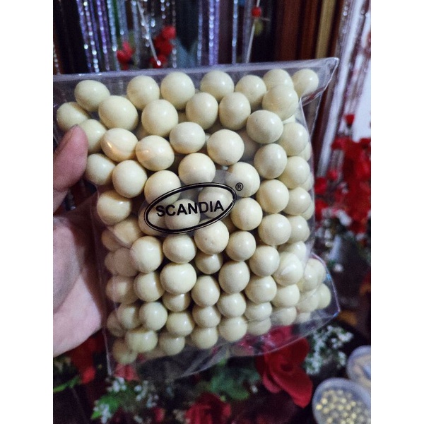 

Scandia Coklat Green Tea Almond / Choco White /Chocoball/coklat Mede/Almond 500gr