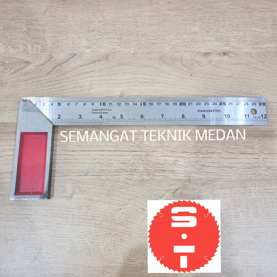 

PENGGARIS SIKU TUKANG STAINLESS STEEL SQUARE 12" 12 " 30CM PROTECH