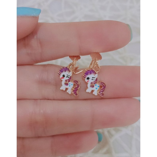 anting anak little poni