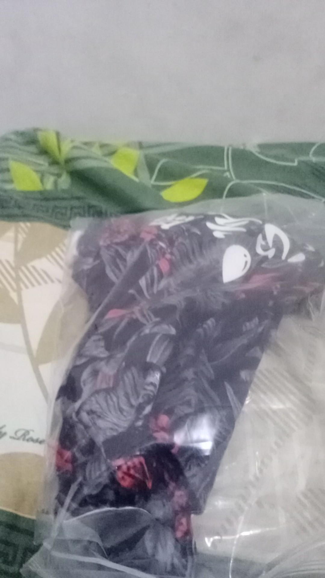 Isaishodo - Anshin / Urban Batik / T-shirt / 7 Varian / Kaos Jepang / Unisex