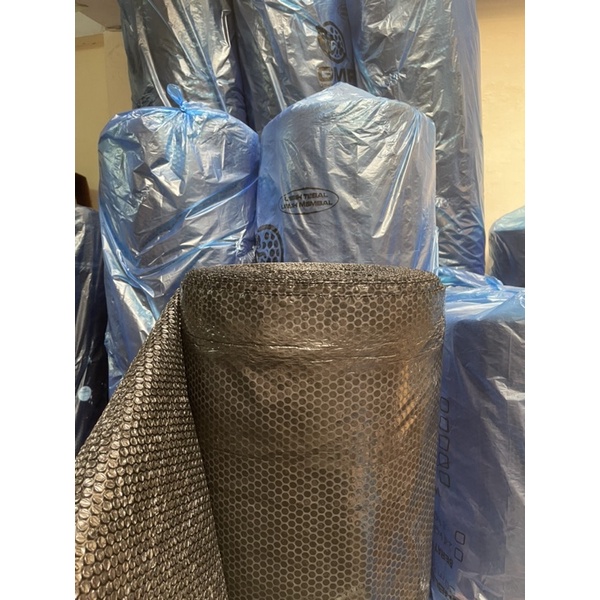 Bubble Wrap Khusus Untuk Tambahan Packing Paket Pembeli Agar Aman Sampai Tujuan