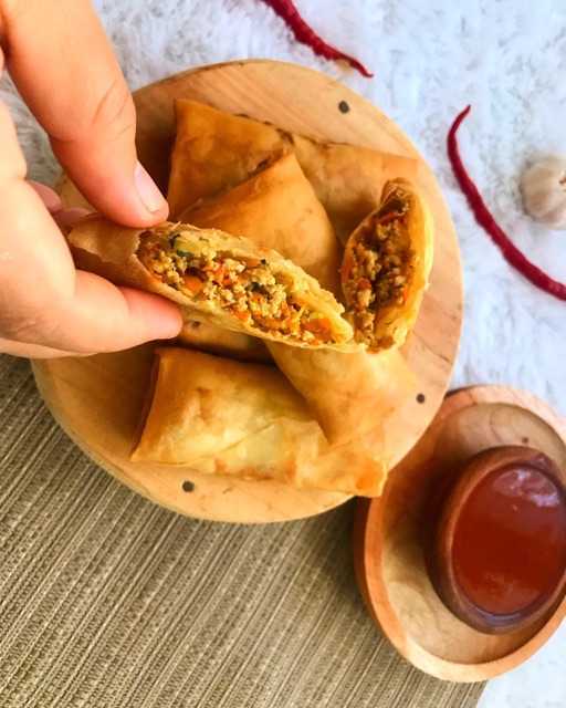 

Lumpia Ayam frozen