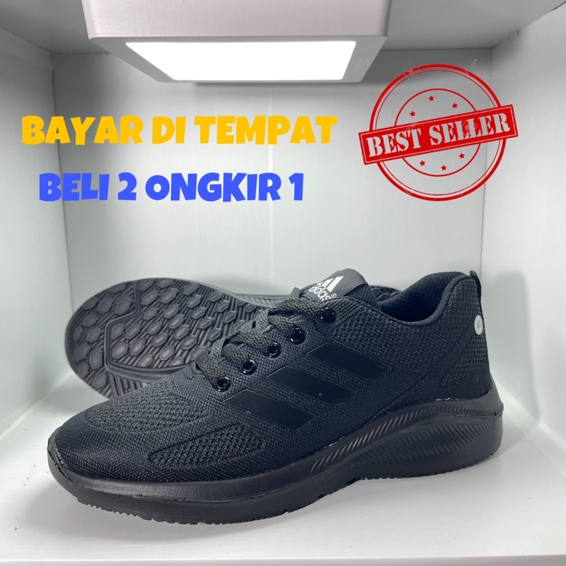 Sepatu Sneakers Adidas / Sepatu Adidas Hitam Putih / Sepatu Sekolah Hitam Polos
