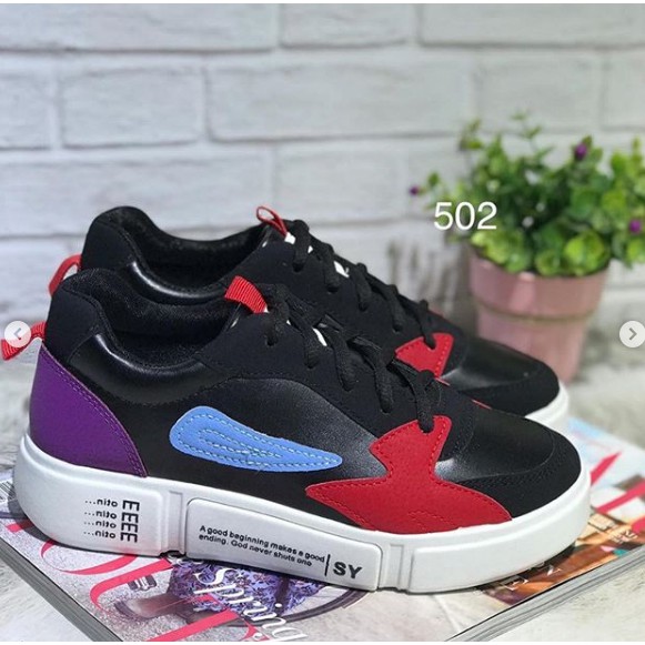 Sepatu Sneakers 502