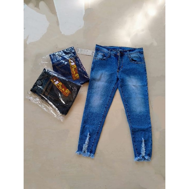 (BISA COD) Celana jeans 7/9 sobek bawah(bulu) polos