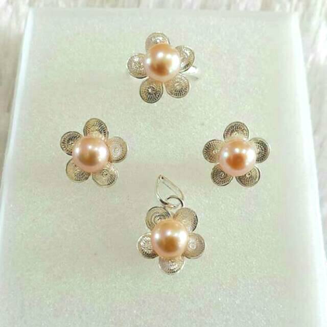 Set Perhiasan Perak Mutiara | Mutiara Air Tawar Asli | Mutiara Lombok | Perak 925