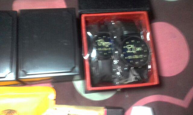 Jc-028b \ Jam Custom \ Bisa Custom Sesuai Keinginan \ Hadiah \ Ultah \ Pernikaha \ Rd Leather